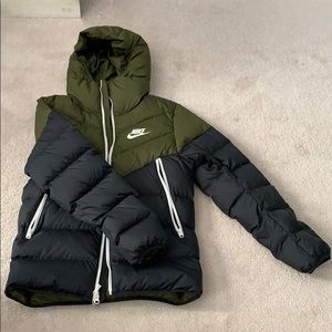 Men's Nike Hooded Puffer Jacket